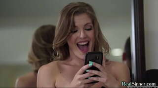 ���ंच तरूणी द्वारे assfucked सर्वोत्तम माणूस लग्न आधी