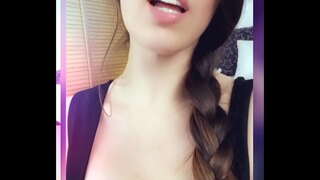 ȧ�频短片自慰，试衣服，赤身裸体从2020年二月