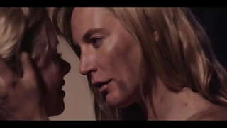 Ů�静的警笛声，蒙娜威尔士