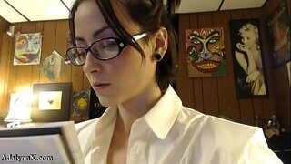 AdalynnX - অকথ্য Fisty স্কুল গার্ল 2