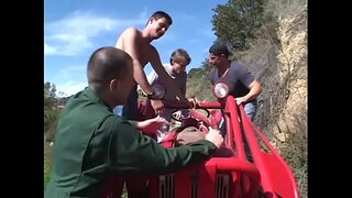 ���ිතුවක්කාර කළු floozie කෙලී Starr සමග විශාල knockers පත්වෙන විට හතර ඕවට කාලයක් පුළුවන්කම poked ඇය ඇගේ සියලු අමන සිදුරු