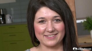 אַסיאַן שיינקייט וועט זויגן זיין שווער שוואַרץ דיק און באַקומען איר פּוס פאַקט שווער.